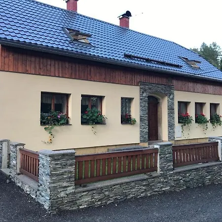 Villa Brtniky Stare Krecany